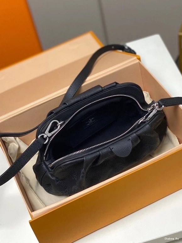 VUITTON LOUIS SCALA POUCH MINI 0808